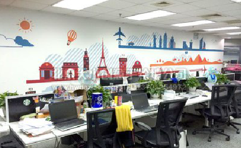 宜城教你设计办公室墙绘的方法。