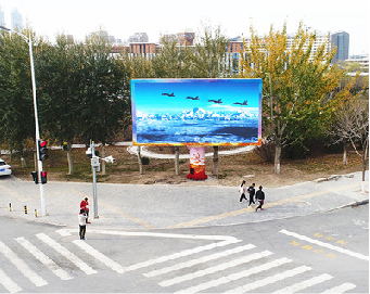 宜城户外大屏广告投放要点。